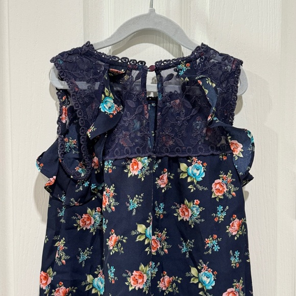 Hearts Ruffle & Lace Blouse - Picture 2 of 2